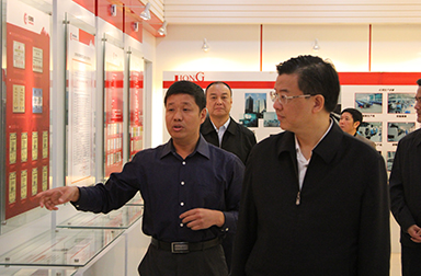 福建省委常委、省紀(jì)委書記倪岳峰調(diào)研虹潤公司